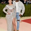 Kim Kardashian y Kanye West @ MET Gala 2016