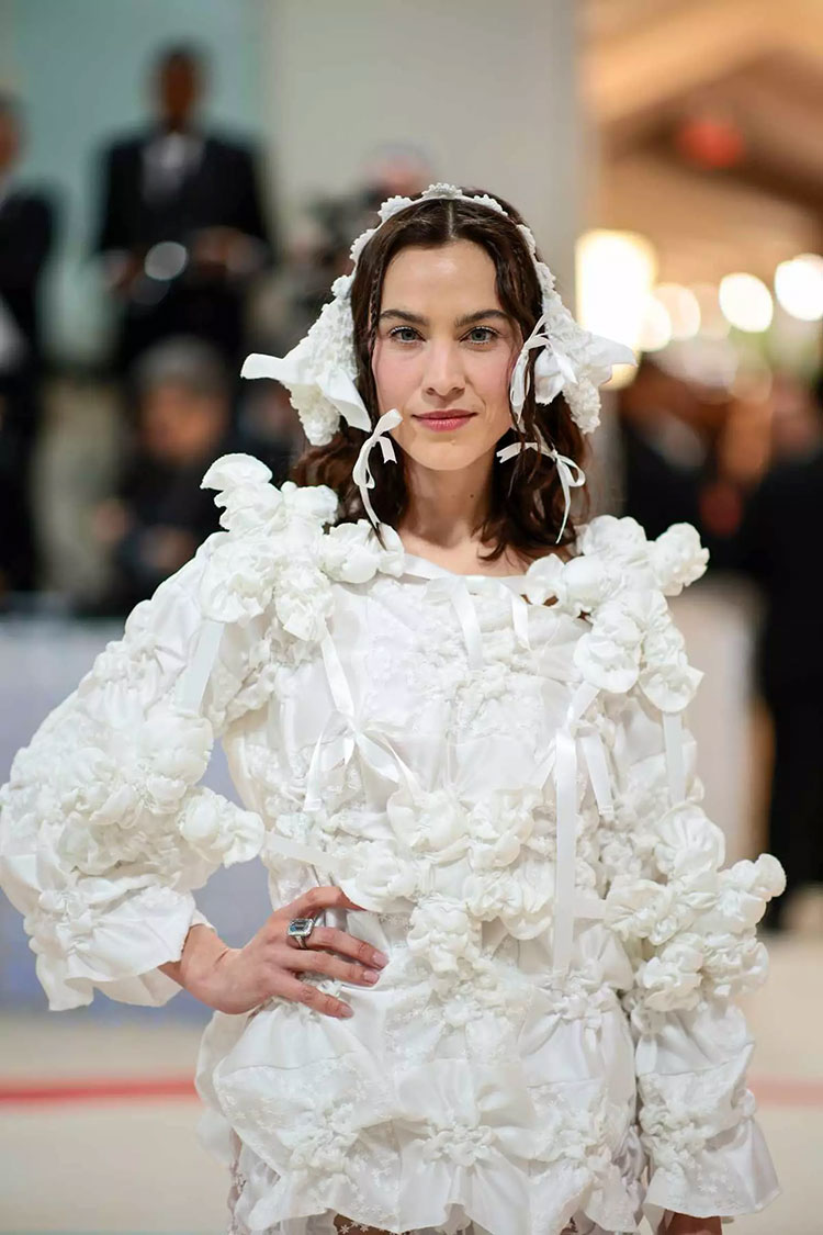 Met Gala 2023 || Alexa Chung de Róisín Pierce